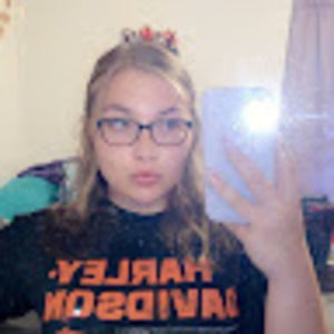 Meet your Posher, Zoe